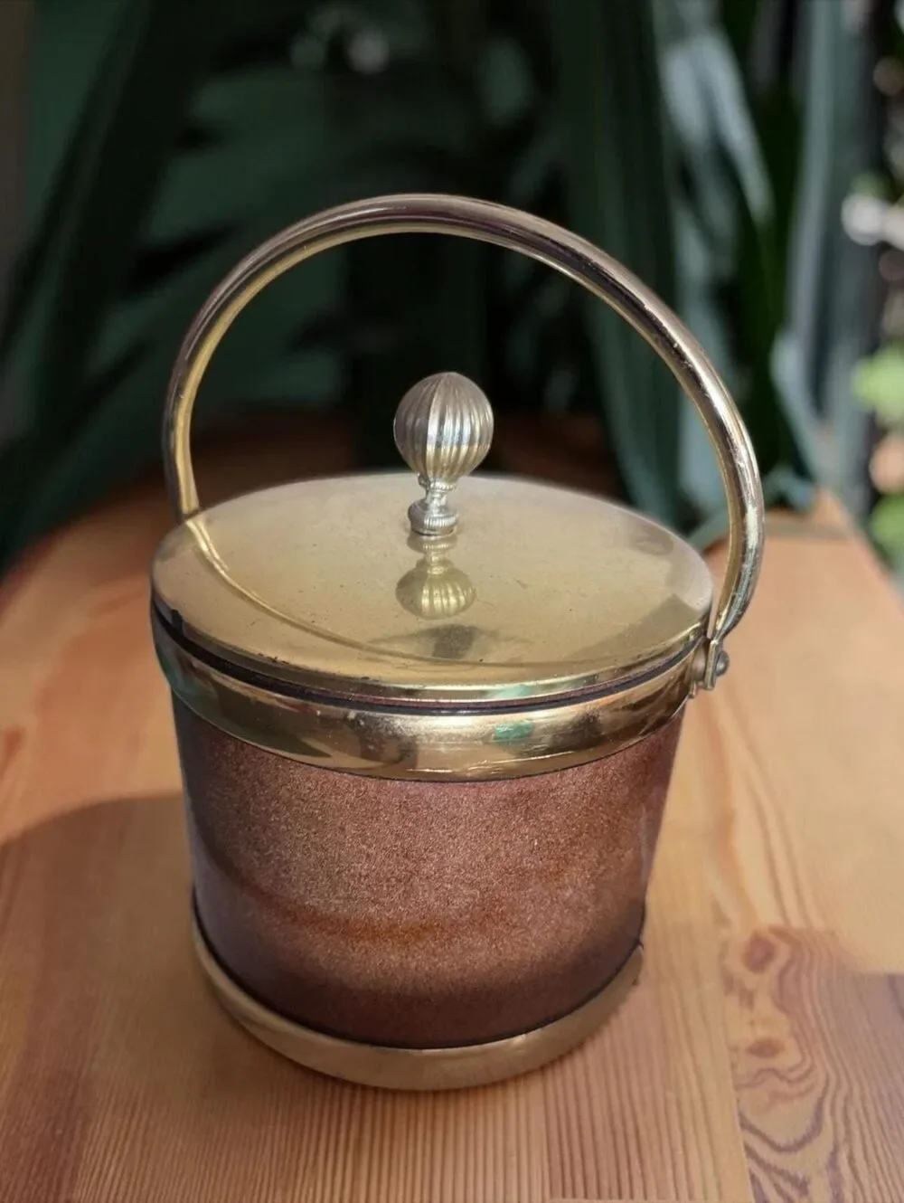 Vintage 1960s 70s Brown Faux Leather Ice Bucket Brass Tone Barware MCM